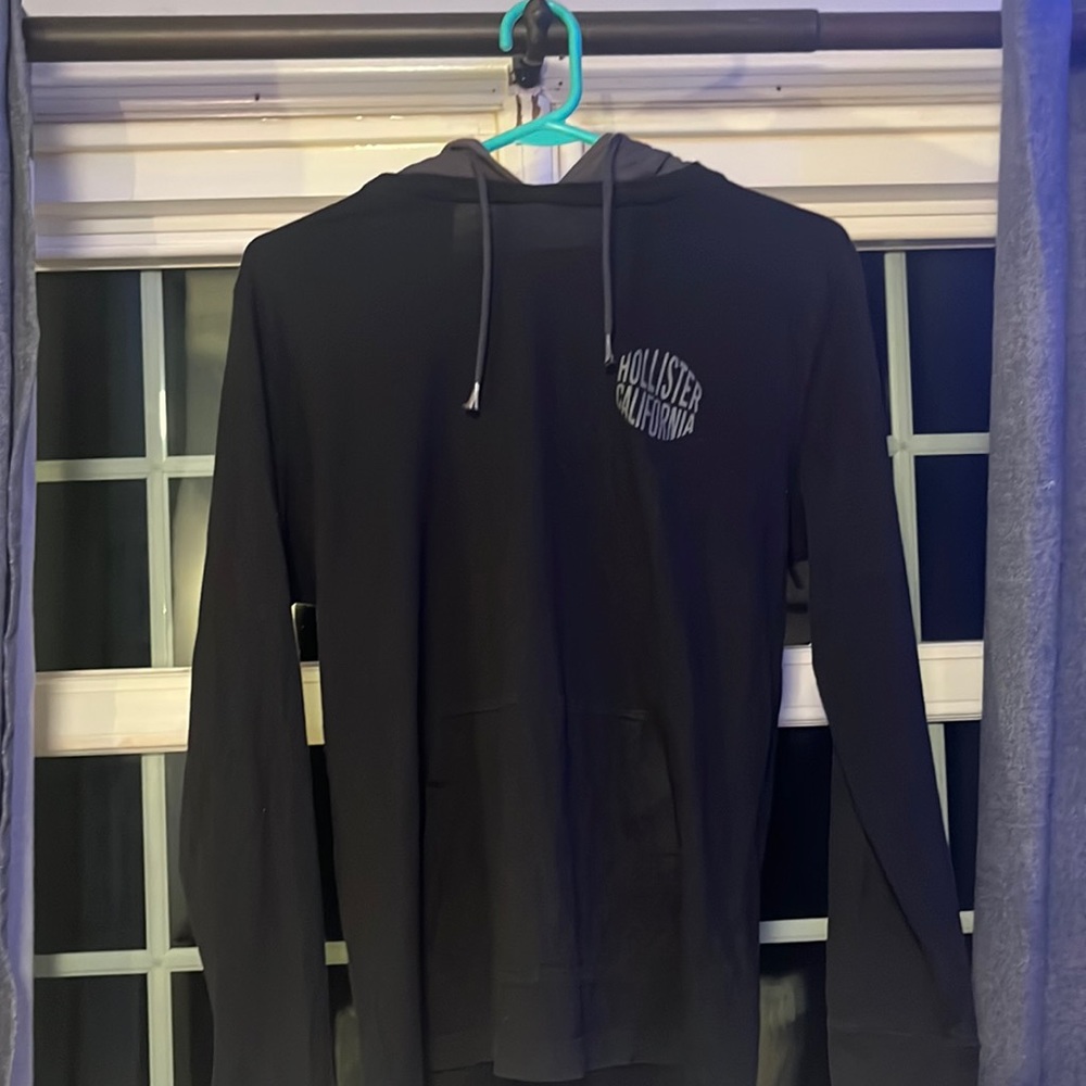 hollister hooded tee. black with grey hood